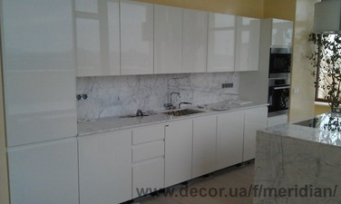 Кухня на заказ. МДФ крашенный, фурнитура - Австрия, Турция &mdash; Меридиан, студия мебели